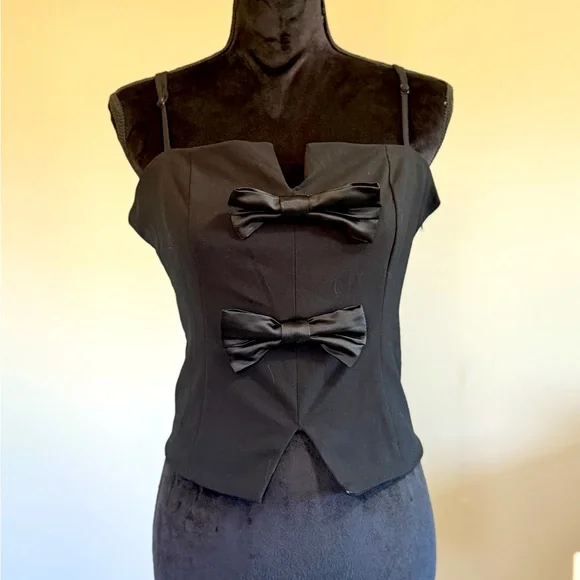 Future Collective Bow Tank – Size M - Picture 4 of 7